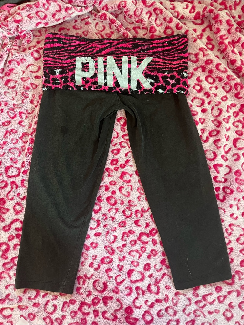Victoria's Secret PINK Black Capri Leggings with Hot Pink Animal Print